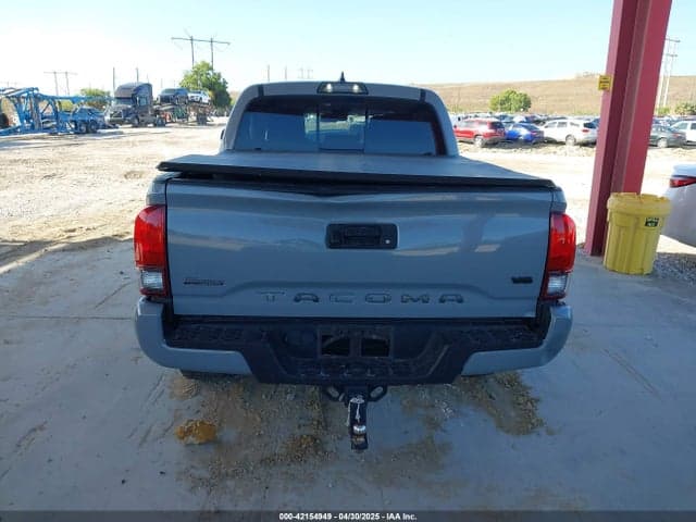 2019 TOYOTA TACOMA TRD SPORT 15