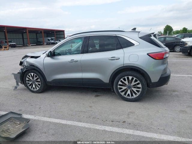 2022 FORD ESCAPE TITANIUM 14