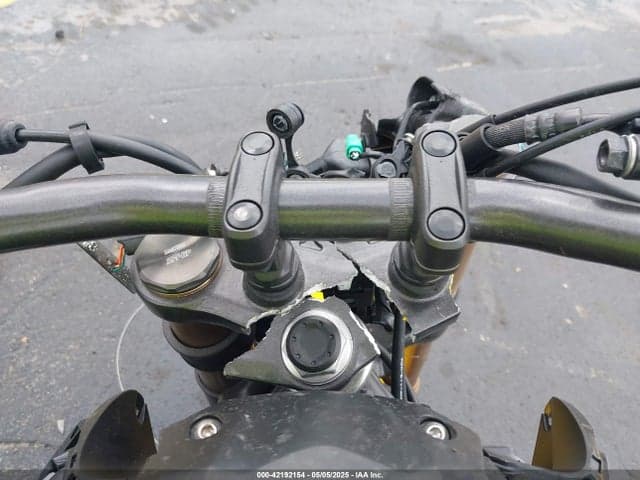 2025 HONDA CBF300 7
