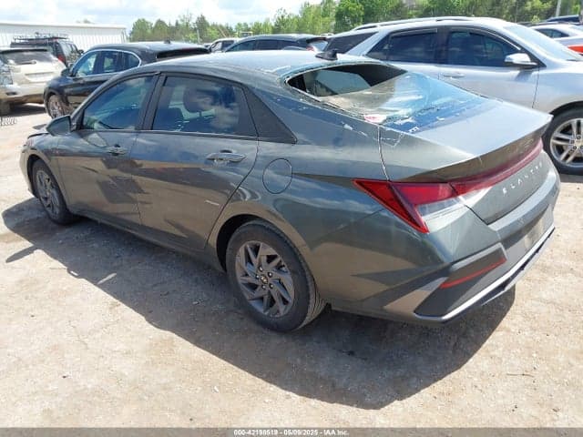 2024 HYUNDAI ELANTRA SEL 3