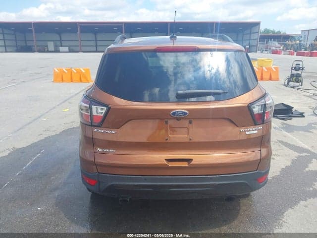 2017 FORD ESCAPE TITANIUM 17