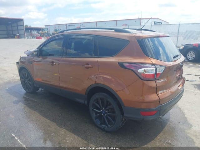 2017 FORD ESCAPE TITANIUM 3