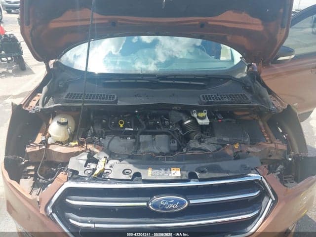 2017 FORD ESCAPE TITANIUM 10