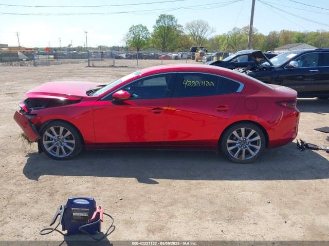 2021 MAZDA MAZDA3 SELECT 14