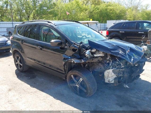 2017 FORD ESCAPE SE 1