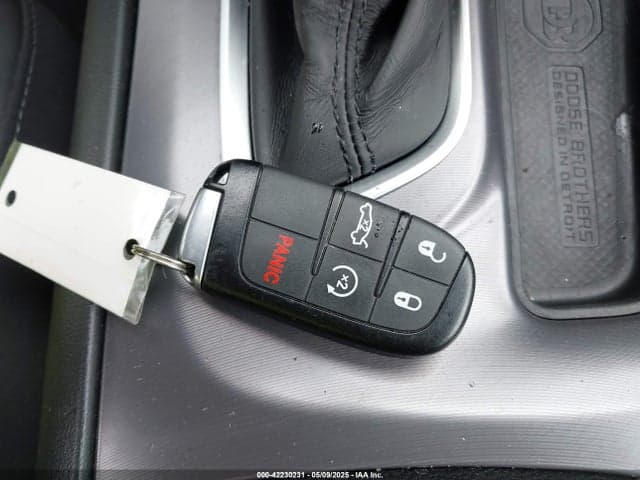 2020 DODGE CHARGER SXT AWD 11