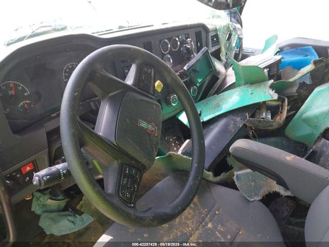 2021 KENWORTH CONSTRUCTION T280 8