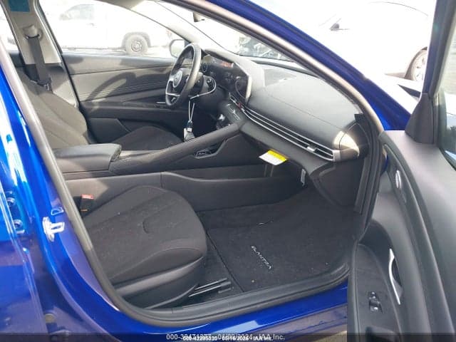 2023 HYUNDAI ELANTRA SEL 5