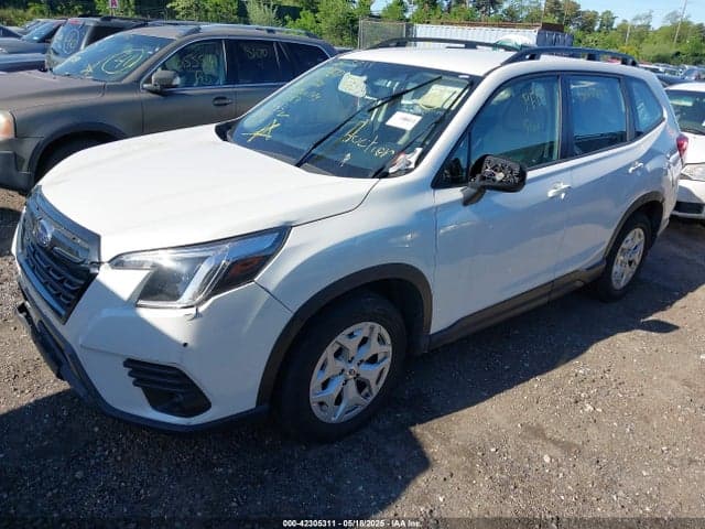 2024 SUBARU FORESTER 2