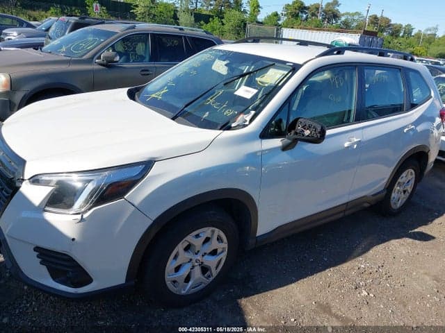 2024 SUBARU FORESTER 13
