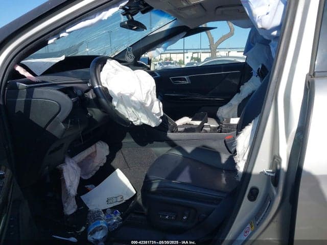 2018 TOYOTA MIRAI 5