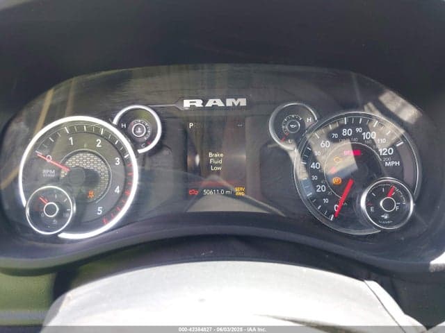 2023 RAM 3500 TRADESMAN 4X4 8' BOX 5
