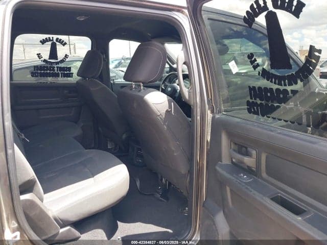 2023 RAM 3500 TRADESMAN 4X4 8' BOX 6