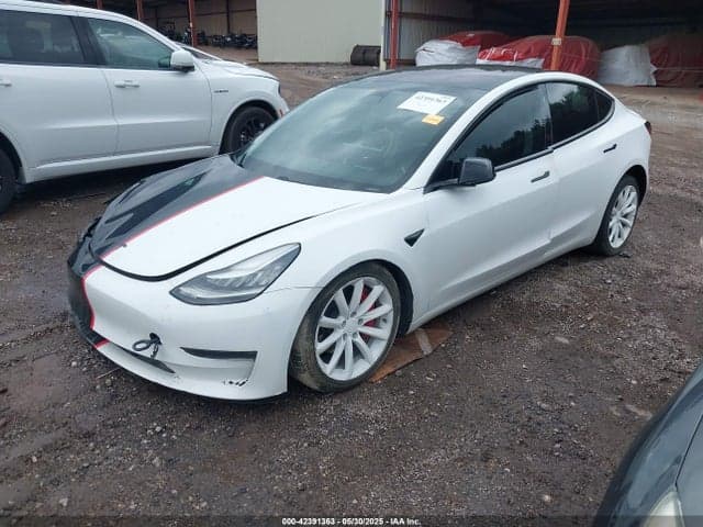 2018 TESLA MODEL 3 LONG RANGE/PERFORMANCE 2