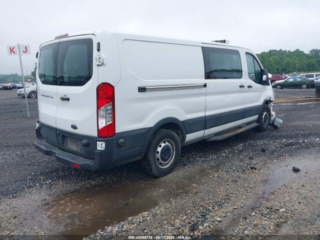 2019 FORD TRANSIT-150 4