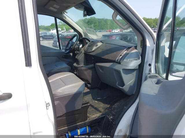 2019 FORD TRANSIT-150 5