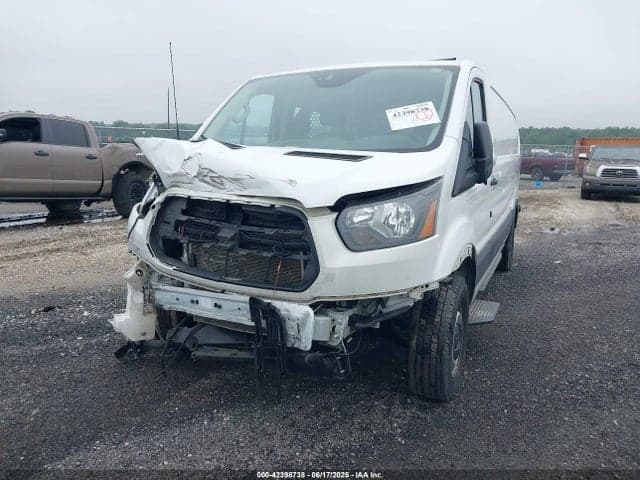 2019 FORD TRANSIT-150 6