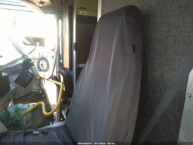 2019 FORD E-450 STRIPPED 7