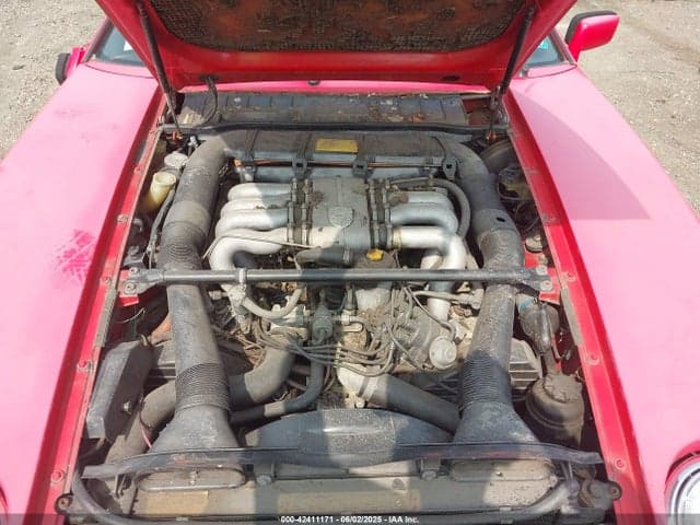 1983 PORSCHE 928 S 10