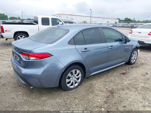 2020 TOYOTA COROLLA LE 4
