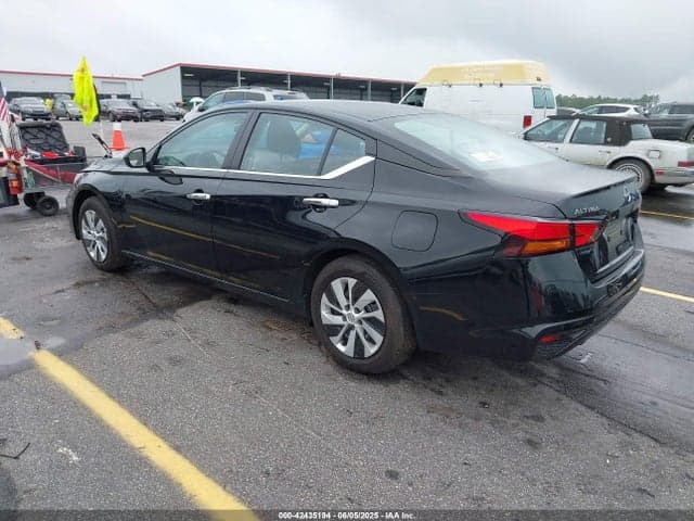 2024 NISSAN ALTIMA S FWD 3