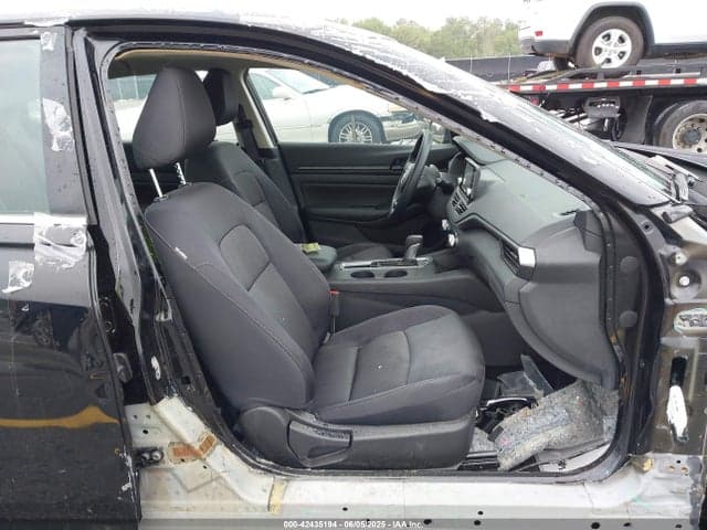 2024 NISSAN ALTIMA S FWD 5