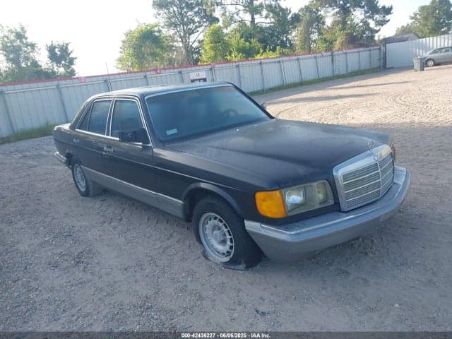 1985 MERCEDES-BENZ 380 SE