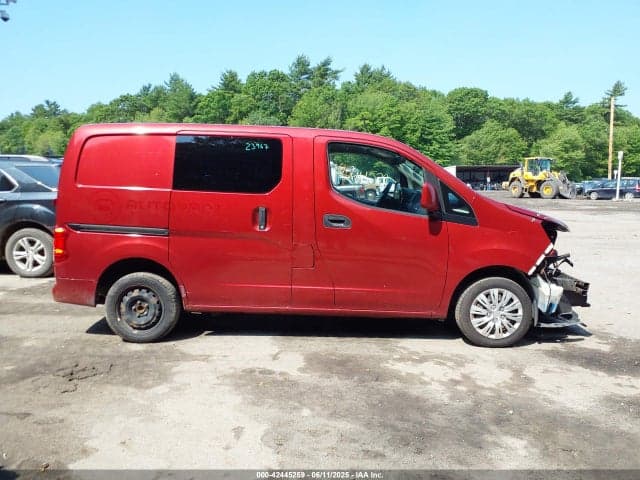 2018 NISSAN NV200 SV 13
