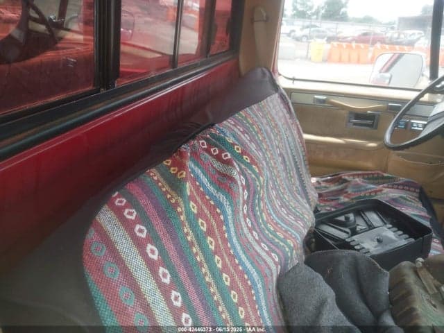 1983 GMC C2500 8