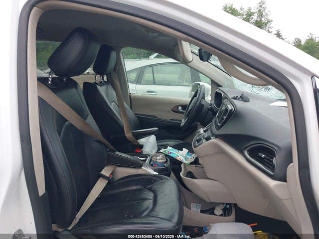 2018 CHRYSLER PACIFICA TOURING L 5