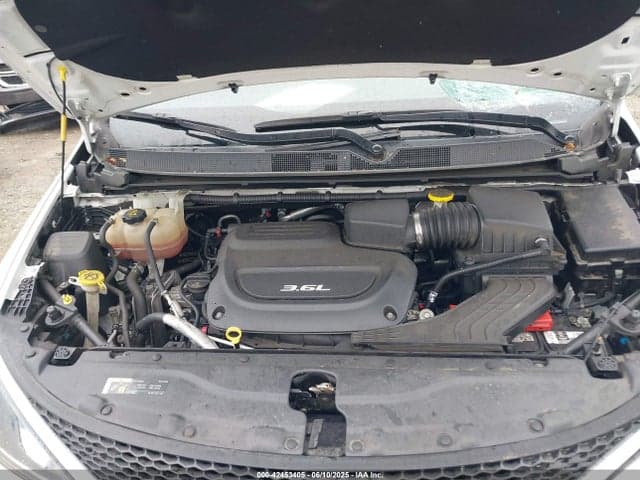 2018 CHRYSLER PACIFICA TOURING L 10