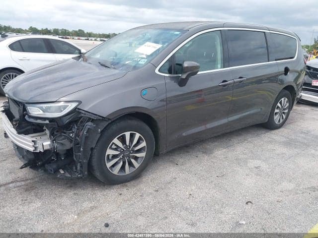 2023 CHRYSLER PACIFICA HYBRID TOURING L 2