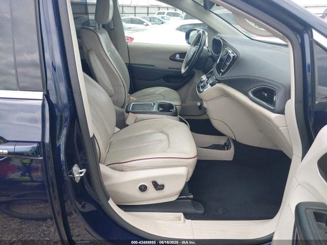 2018 CHRYSLER PACIFICA LIMITED 5