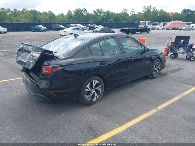 2023 SUBARU LEGACY 4