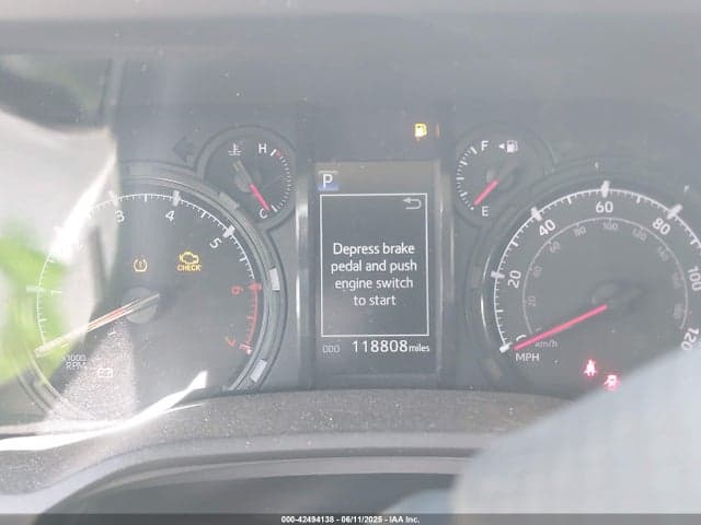 2021 TOYOTA 4RUNNER SR5 7