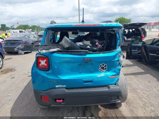 2020 JEEP RENEGADE TRAILHAWK 16