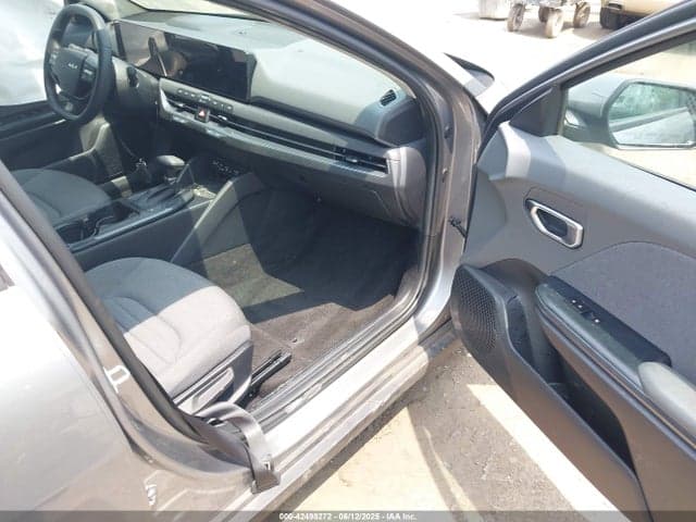 2025 KIA K4 EX 5