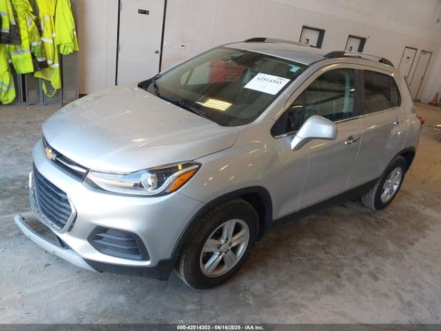 2020 CHEVROLET TRAX FWD LT 2