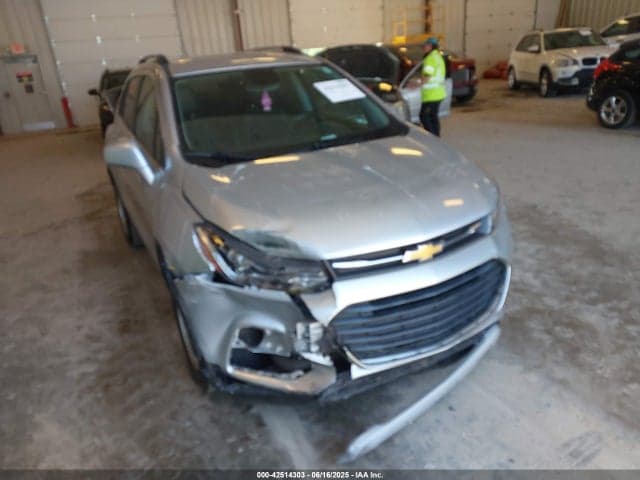 2020 CHEVROLET TRAX FWD LT 6
