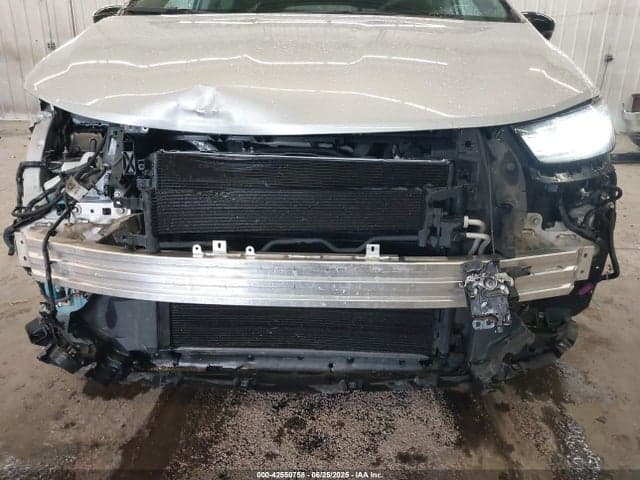 2024 CHRYSLER PACIFICA TOURING L 6