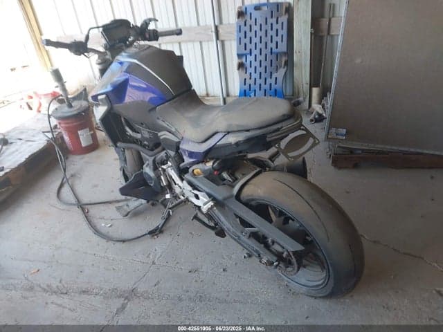 2021 BMW F 900 R 3