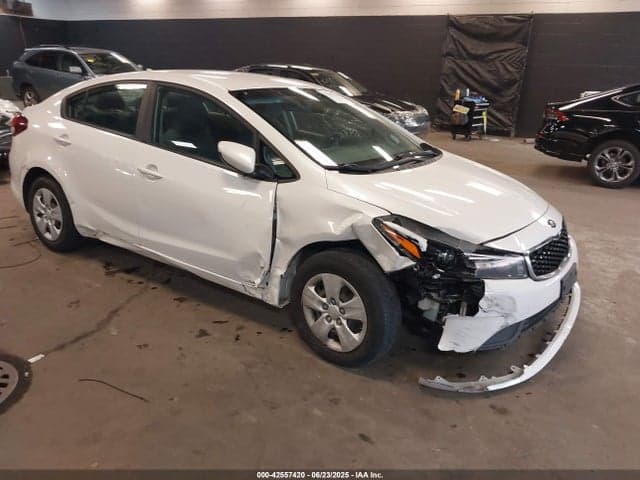 2017 KIA FORTE LX 1