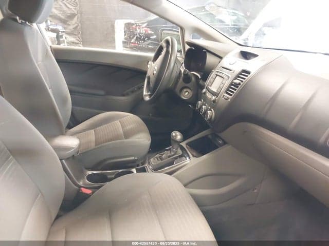 2017 KIA FORTE LX 5