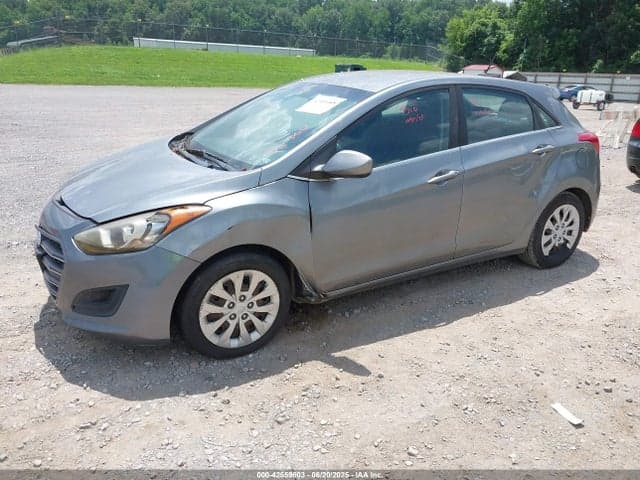 2017 HYUNDAI ELANTRA GT 2