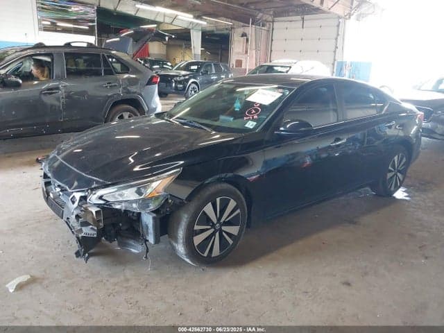 2021 NISSAN ALTIMA SV FWD 2