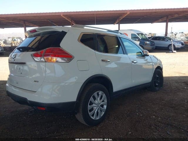 2016 NISSAN ROGUE S 4