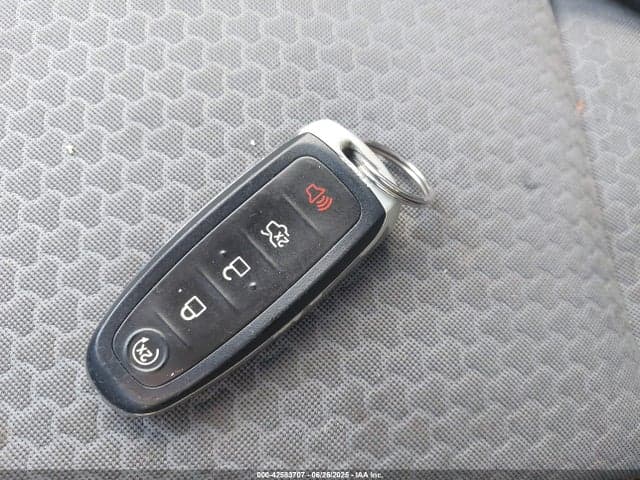 2019 FORD ESCAPE SE 11