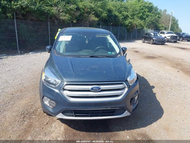 2019 FORD ESCAPE SE 12