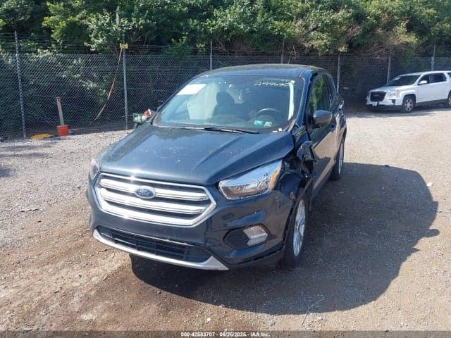 2019 FORD ESCAPE SE 18
