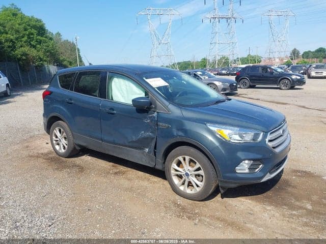 2019 FORD ESCAPE SE 19